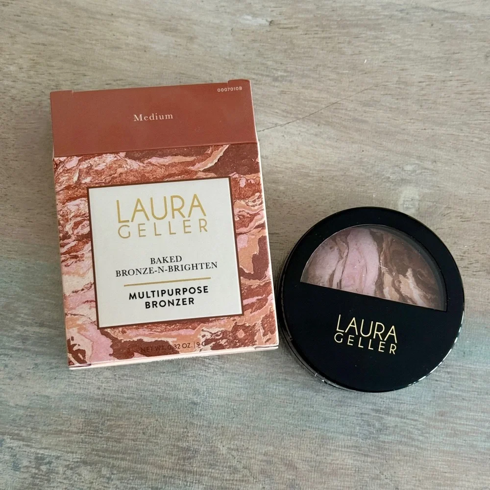 Laura Geller BRONZE and Brighten Nude Pinks Browns Tan MEDIUM NIB FULL SIZE